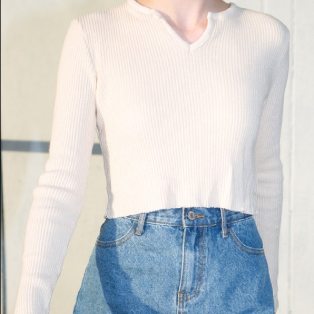 NWT Brandy Melville Paige top